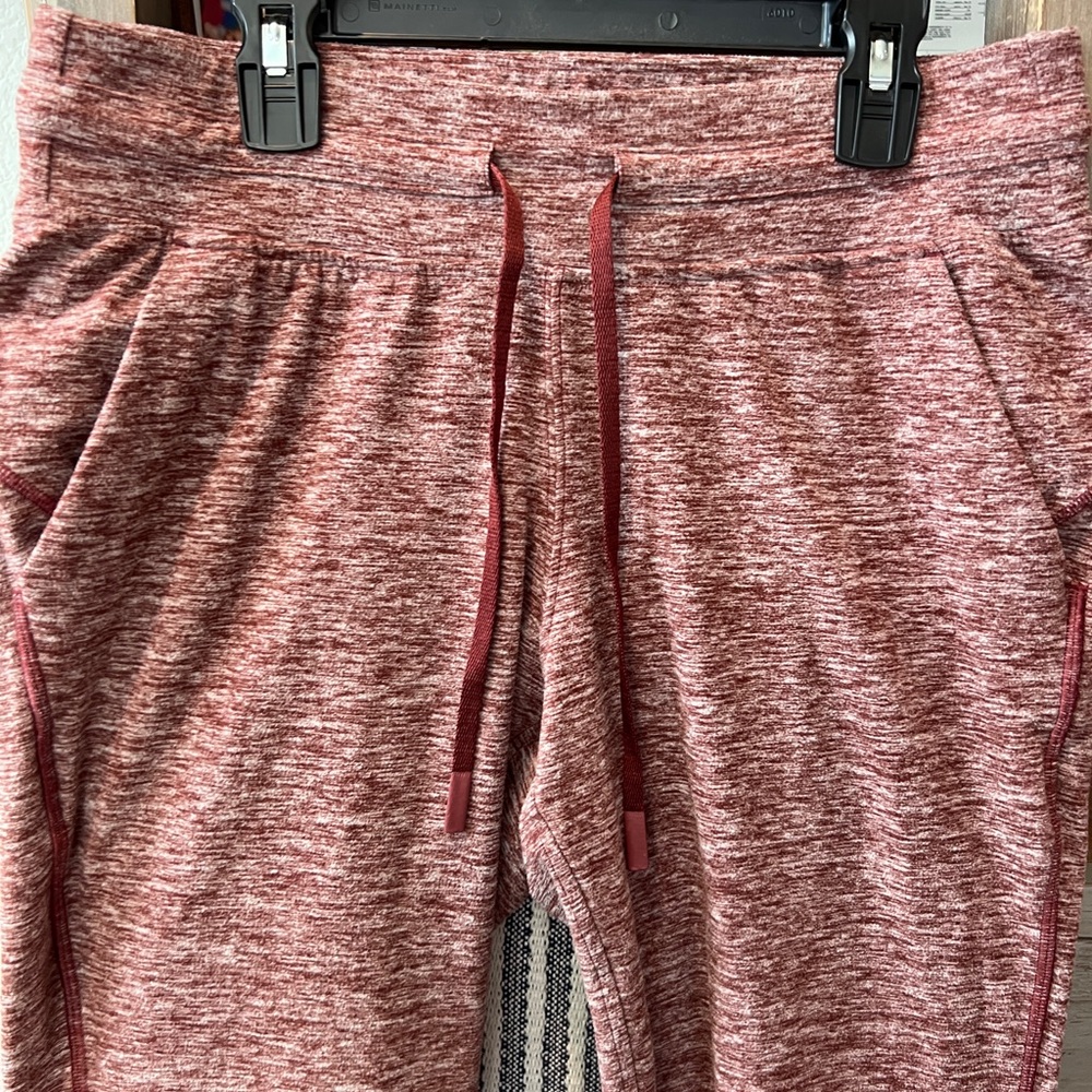 Lululemon women’s Ready to Rulu jogger in heathered Savannah size 6 - Picture 3 of 11